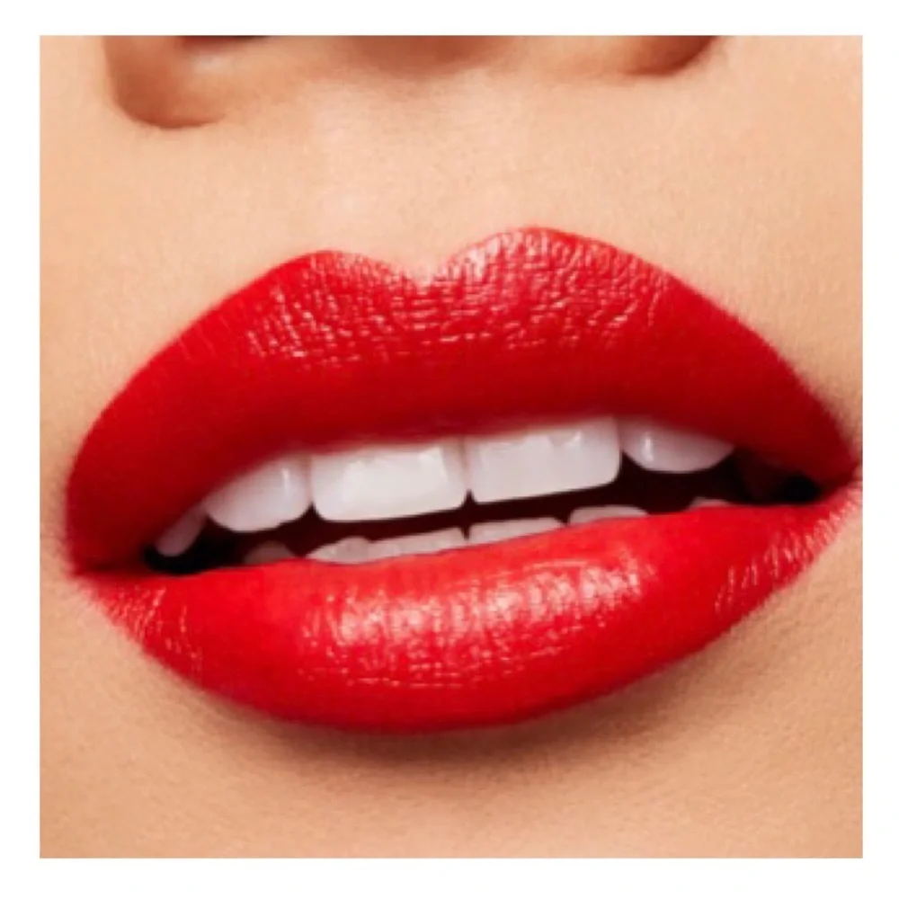 MAC Cosmetics Love Me Liquid Lipstick, (#492 Yeah I’m Fancy) (NWT)